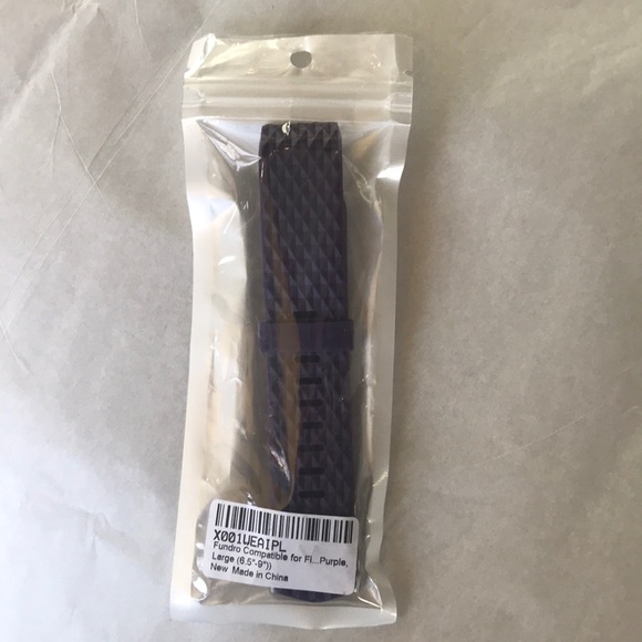 Fitbit Fundro Purple Watch Band New (6.5-9”) - Picture 7 of 8